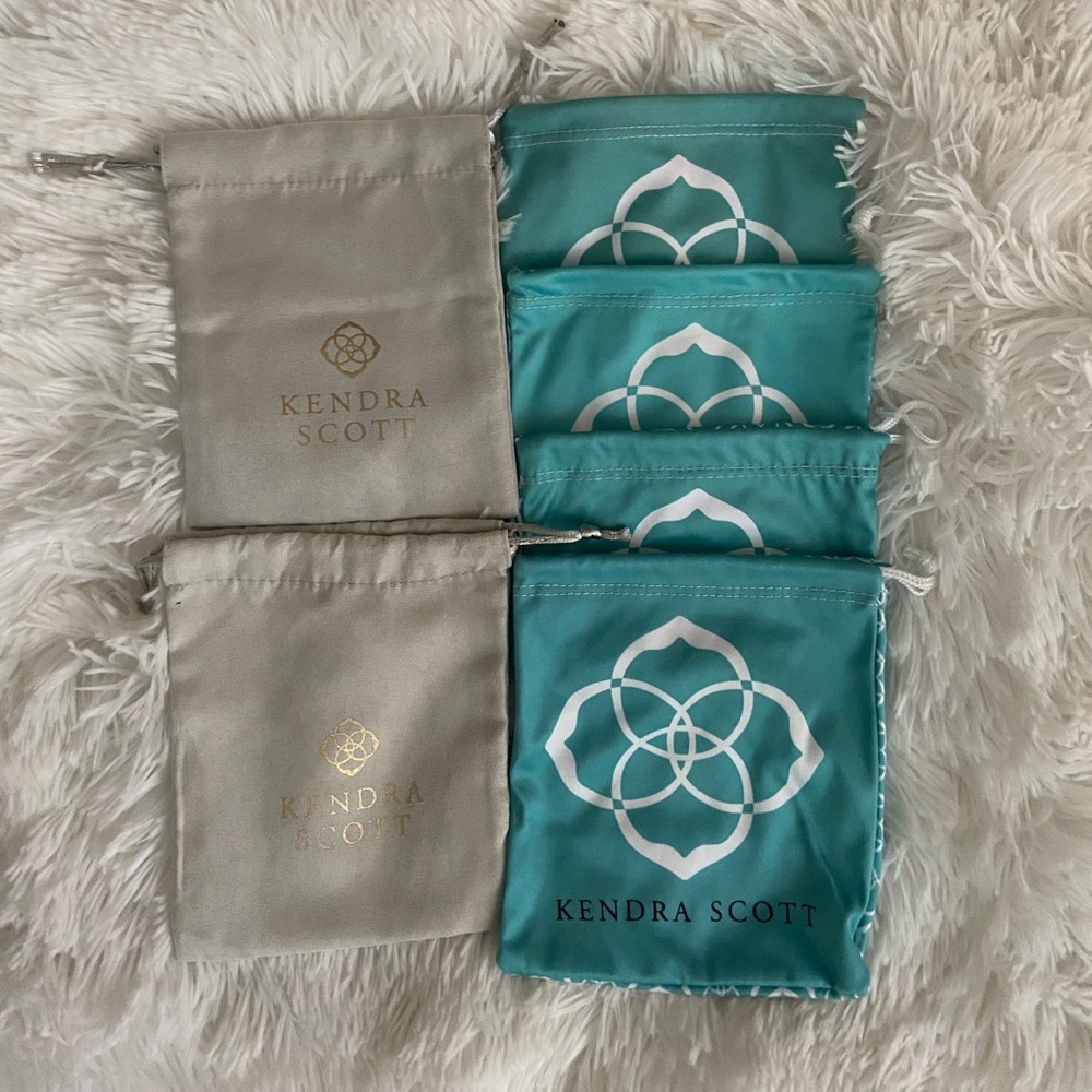 Kendra Scott jewelry bags